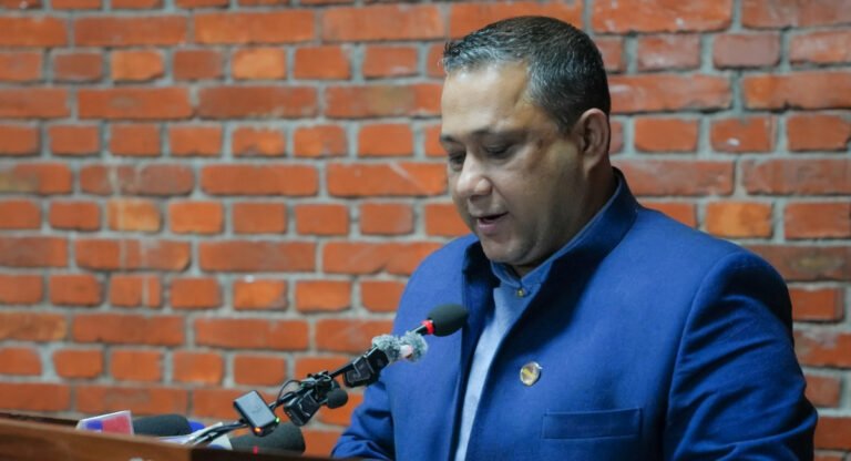 shisir-khanal